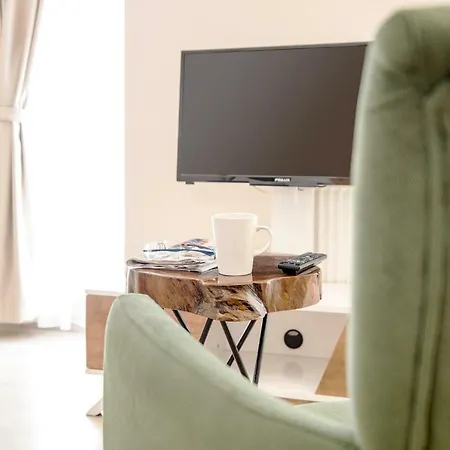 The Corner By אסקיסהיר