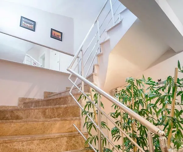 The Corner By فندق 3*