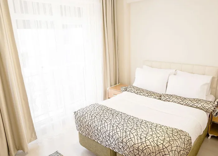 The Corner By فندق إسكيشير