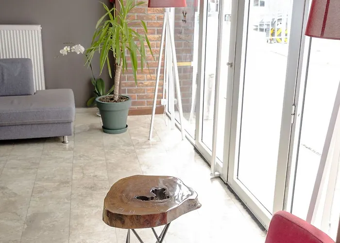 The Corner By فندق 3*