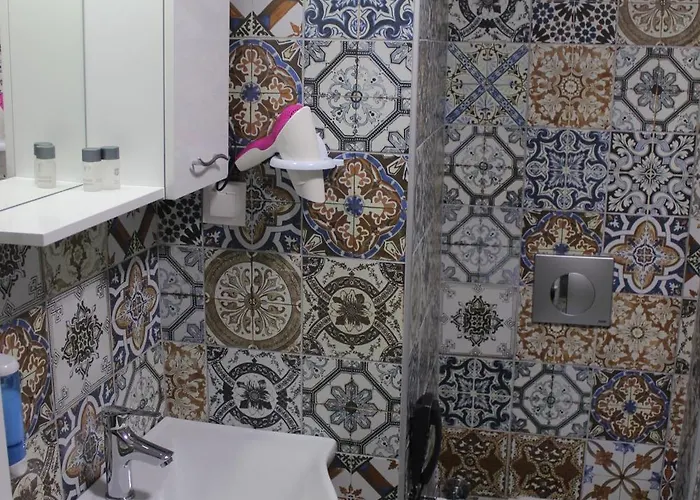 فندق The Corner By إسكيشير